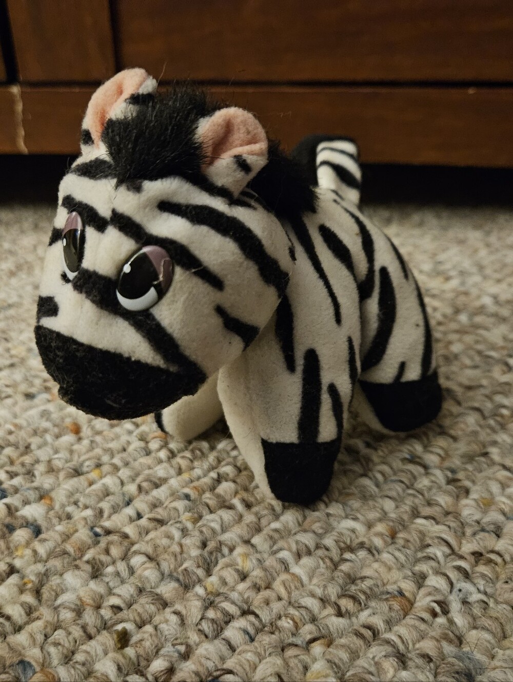 1997 Galoob Toys Pound Puppies Zebra
